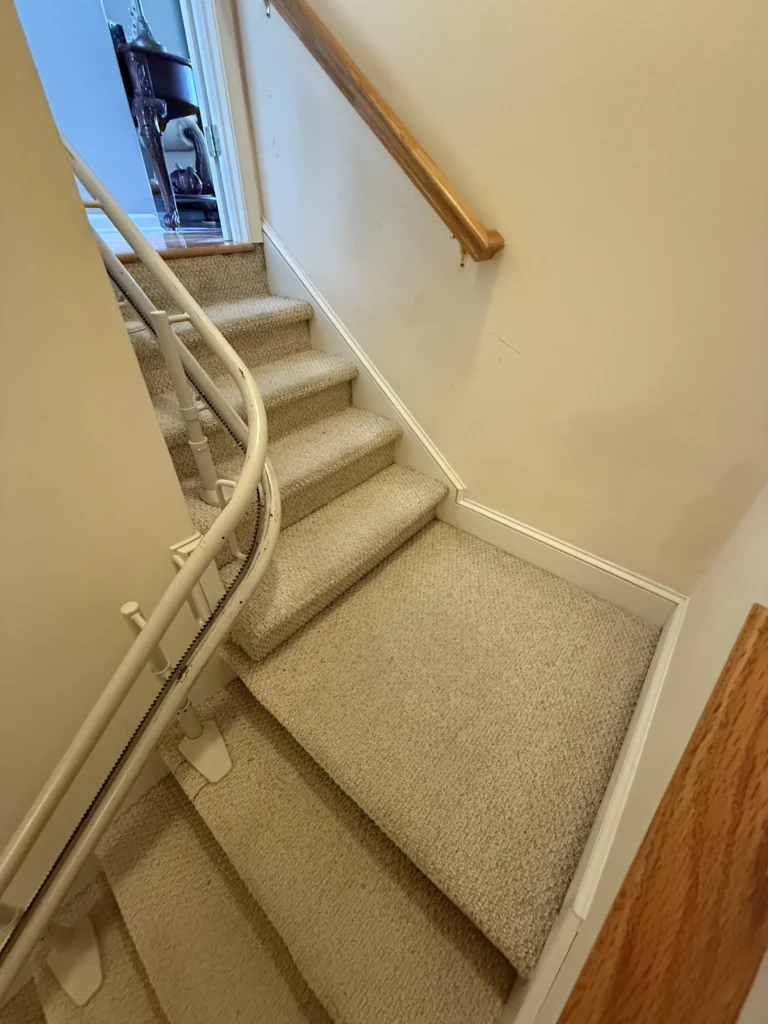 Carpet staircase before remodel in Kingsport, TN